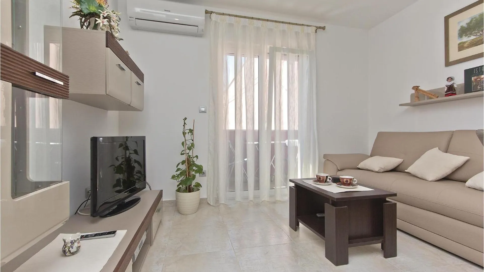 Awesome Apartment In Vodnjan With Wifi